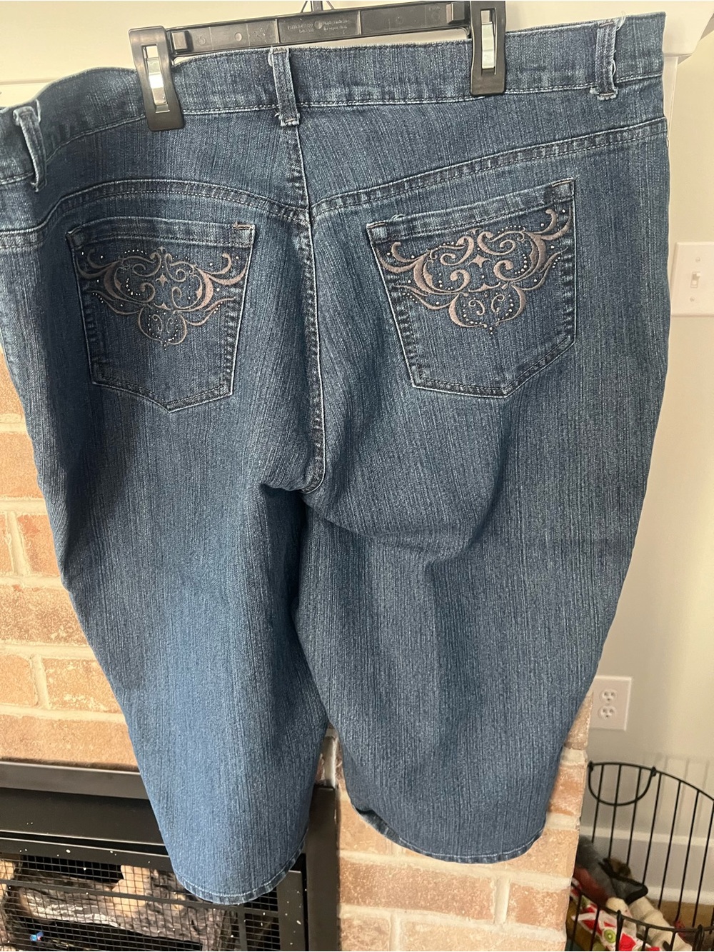 Gloria Vanderbilt Dark Blue Cropped Ankle Jeans - Picture 3 of 3